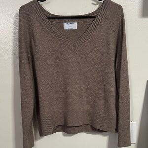 Old Navy v neck sweater xs
